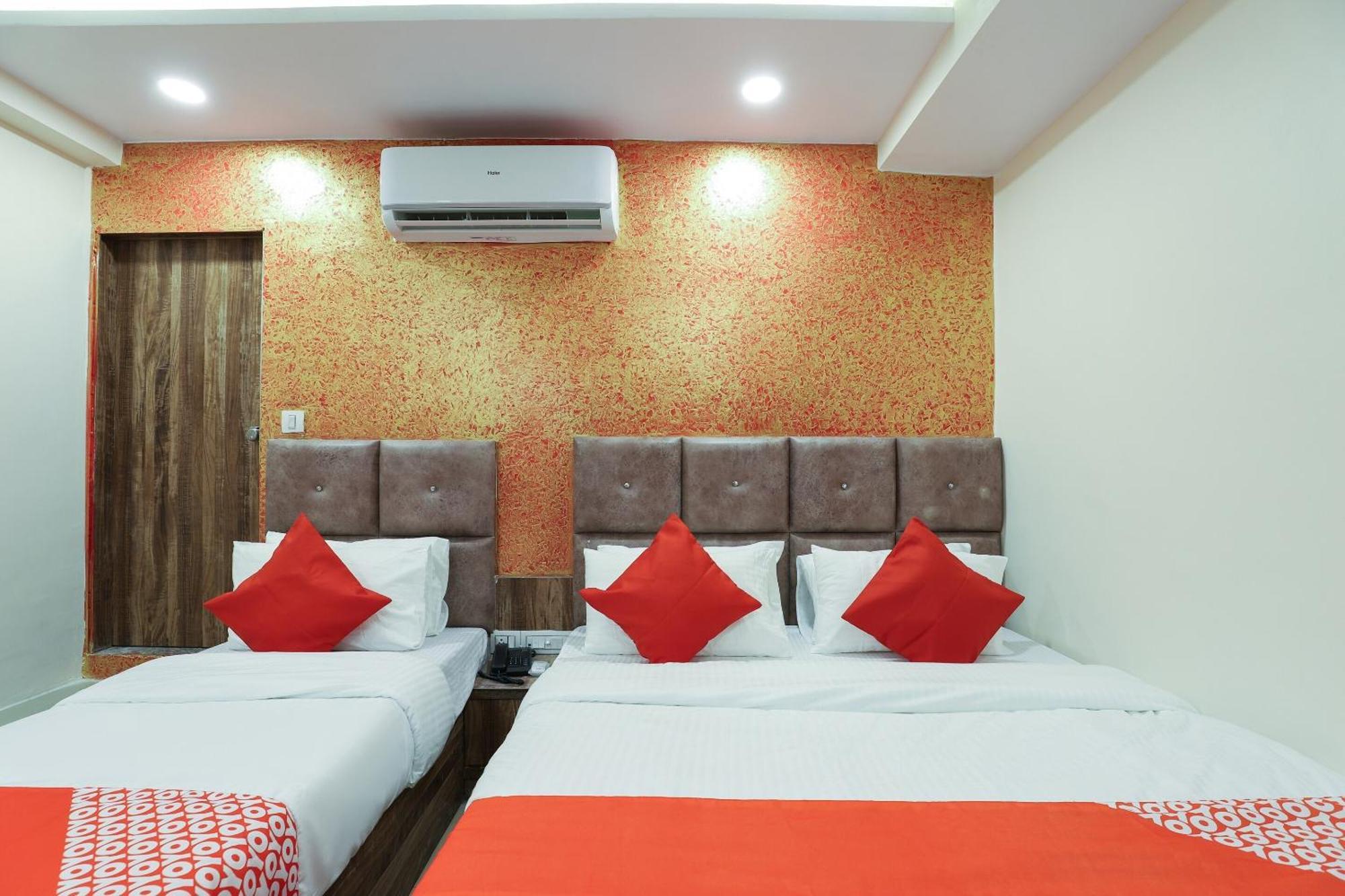 Hotel O Dream Stay Sarkhej Eksteriør bilde